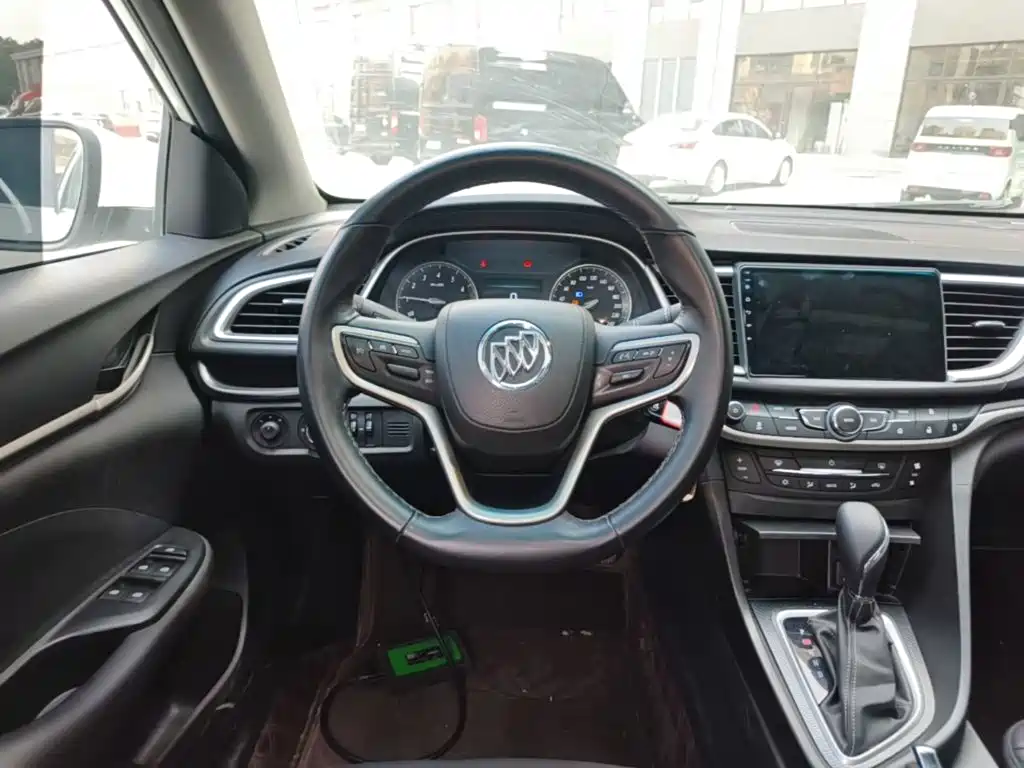 Buick Excelle — миниатюра 11