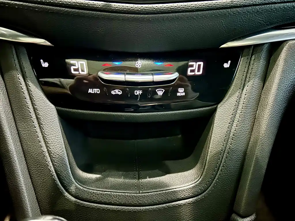 Cadillac XT5 — миниатюра 18