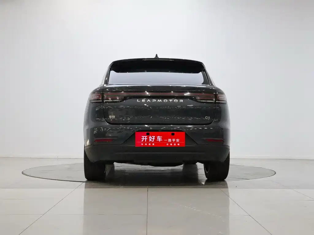 Leapmotor Leapmotor C11 — миниатюра 6