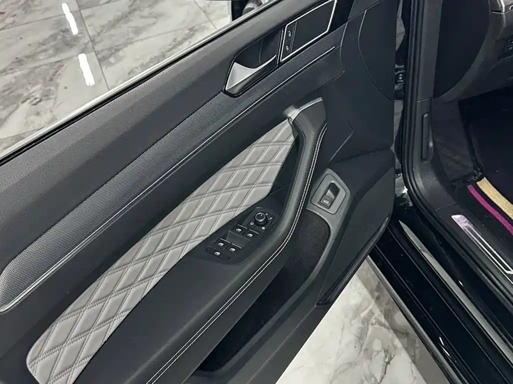 Volkswagen Magotan — миниатюра 6