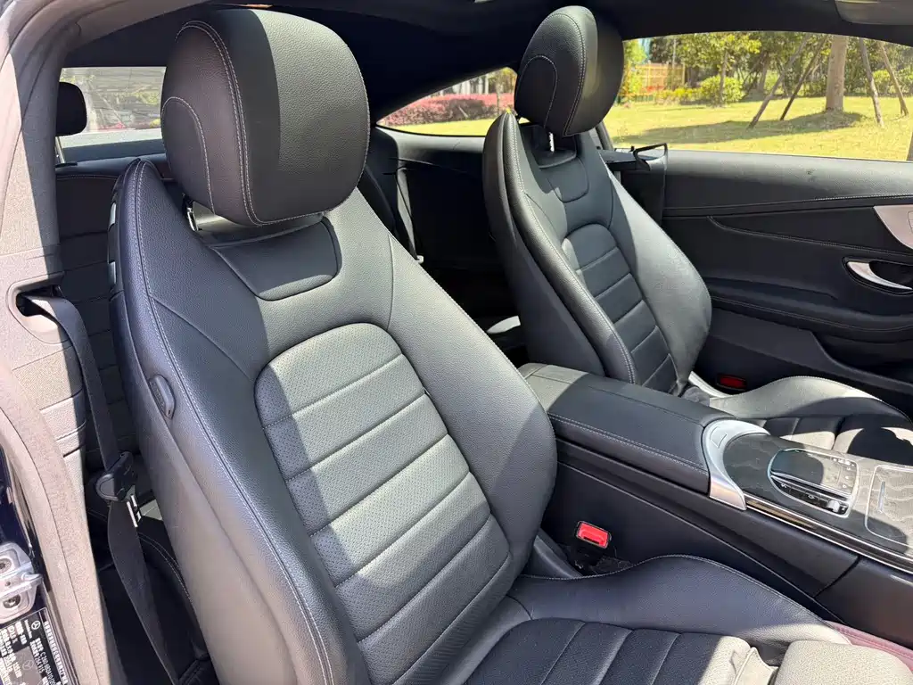 Mercedes-Benz C-Class (Import) — миниатюра 19