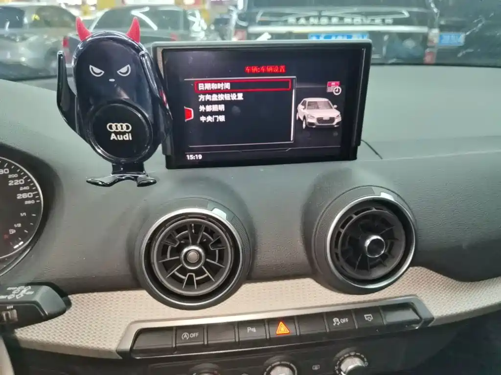 Audi Q2L — миниатюра 13
