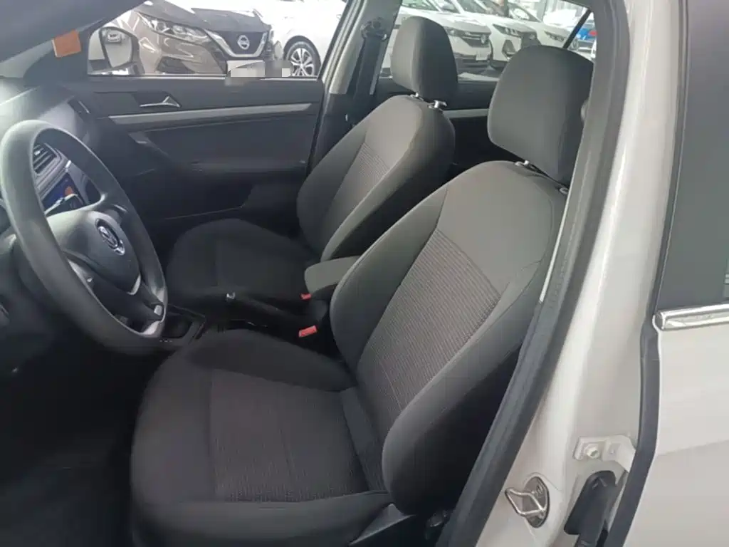 Volkswagen Lavida — миниатюра 15