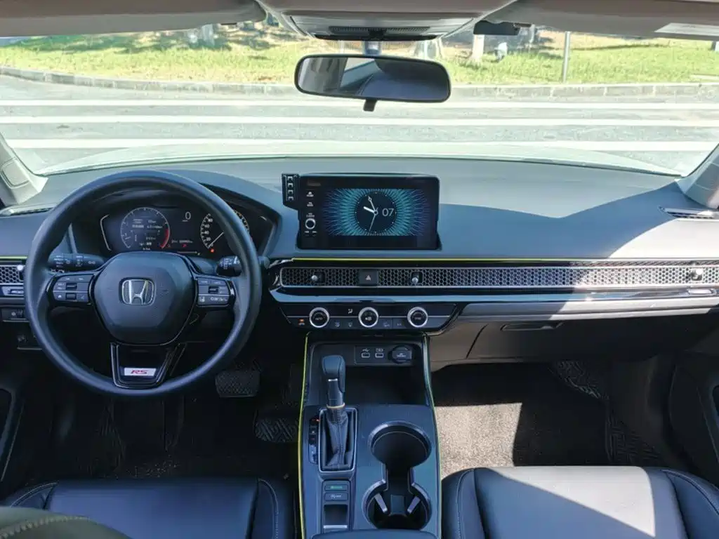Honda Civic — миниатюра 9