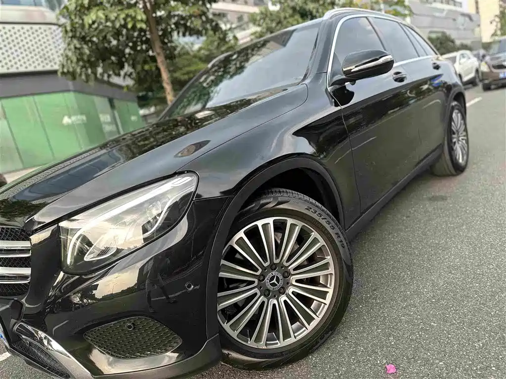 Mercedes-Benz GLC — миниатюра 12
