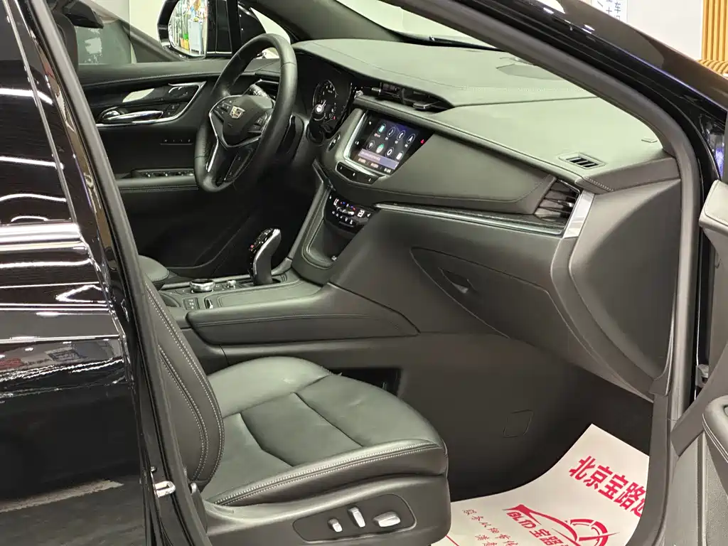 Cadillac XT5 — миниатюра 13