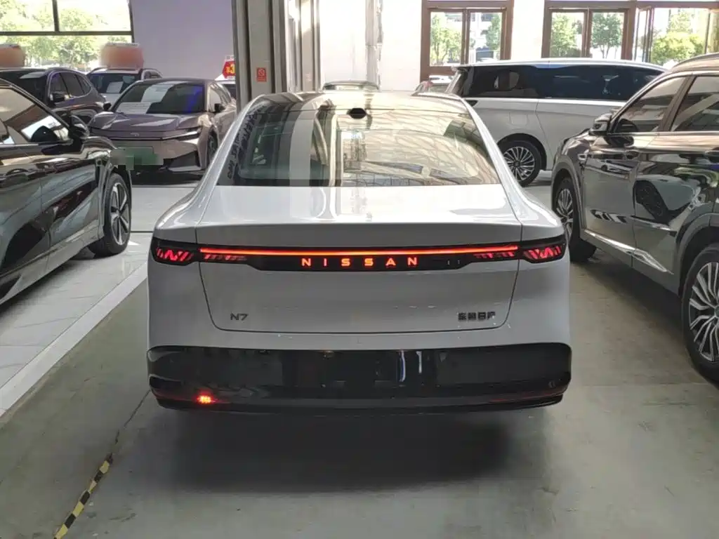 Nissan N7 — миниатюра 6