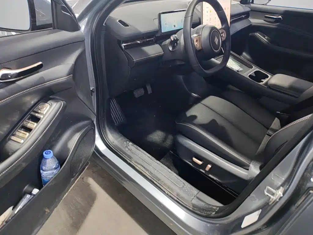 Baojun Yunhai — миниатюра 16