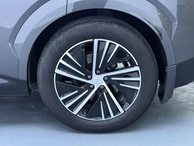 Lynk & Co 08 EM-P — миниатюра 12