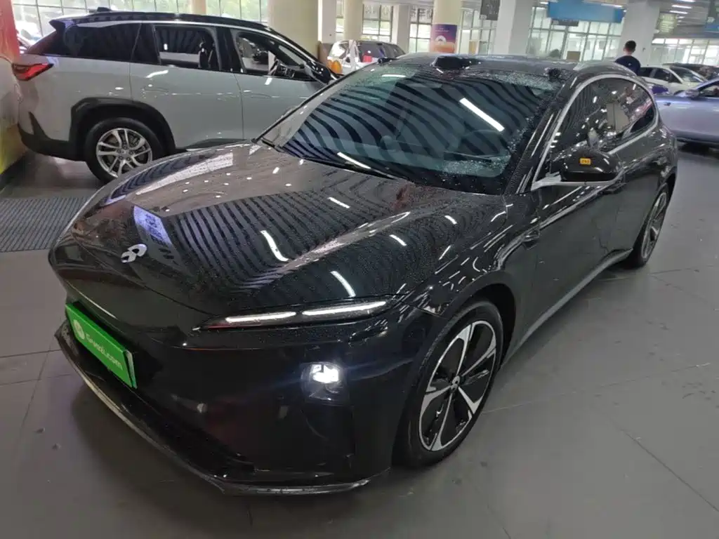 NIO ET5T — миниатюра 2