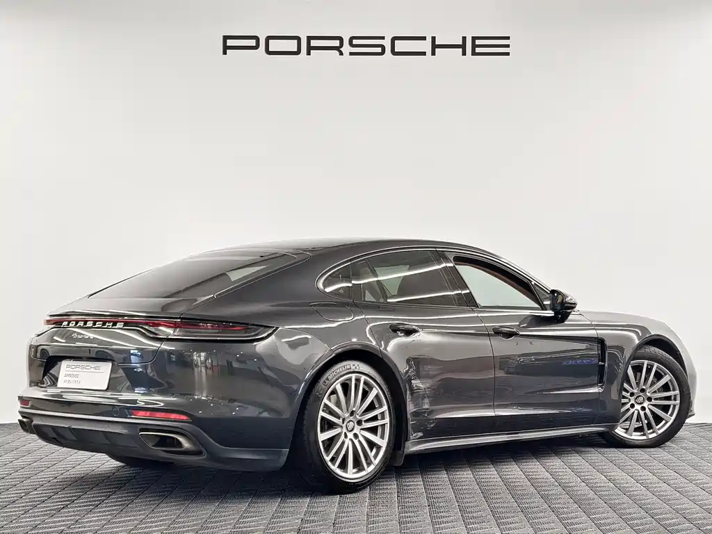 Porsche Panamera — миниатюра 8