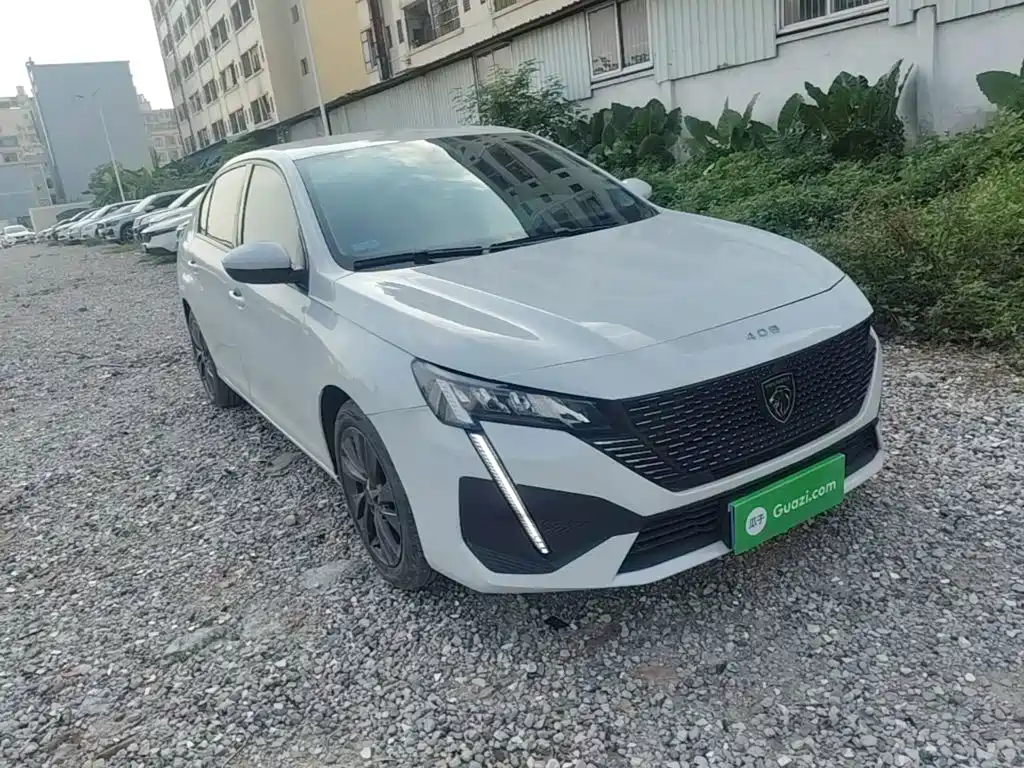 Peugeot 408 — миниатюра 4
