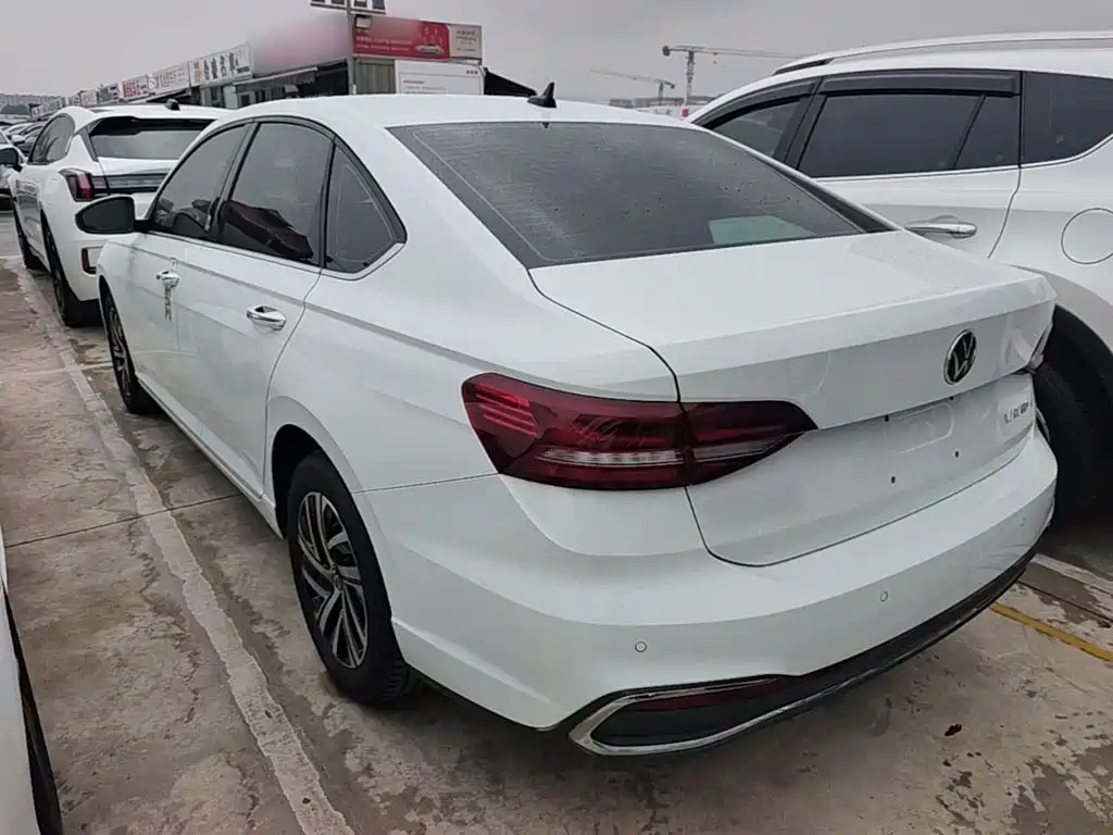Volkswagen Lavida — миниатюра 5