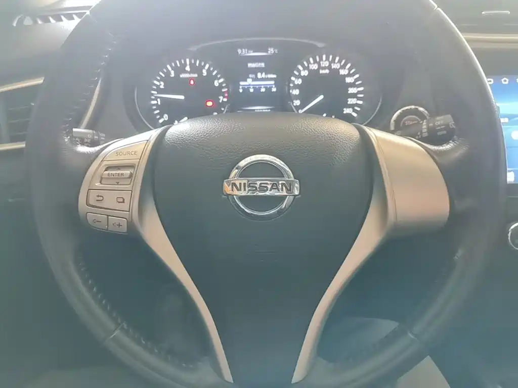 Nissan X-Trail — миниатюра 11