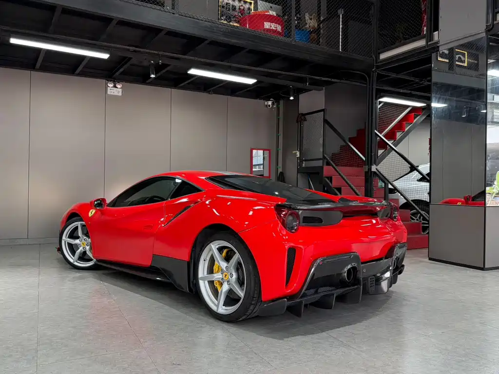 Ferrari 488 488 GTB, фото 6
