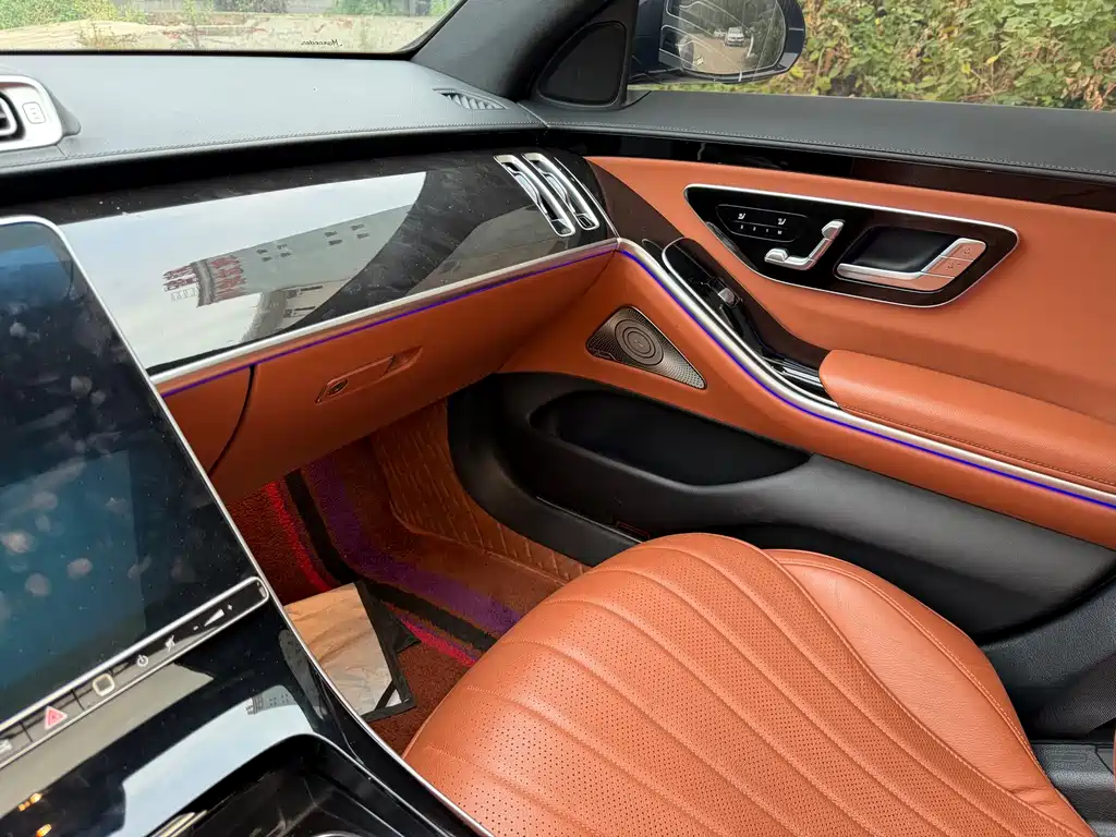 Mercedes-Benz S-Class — миниатюра 7