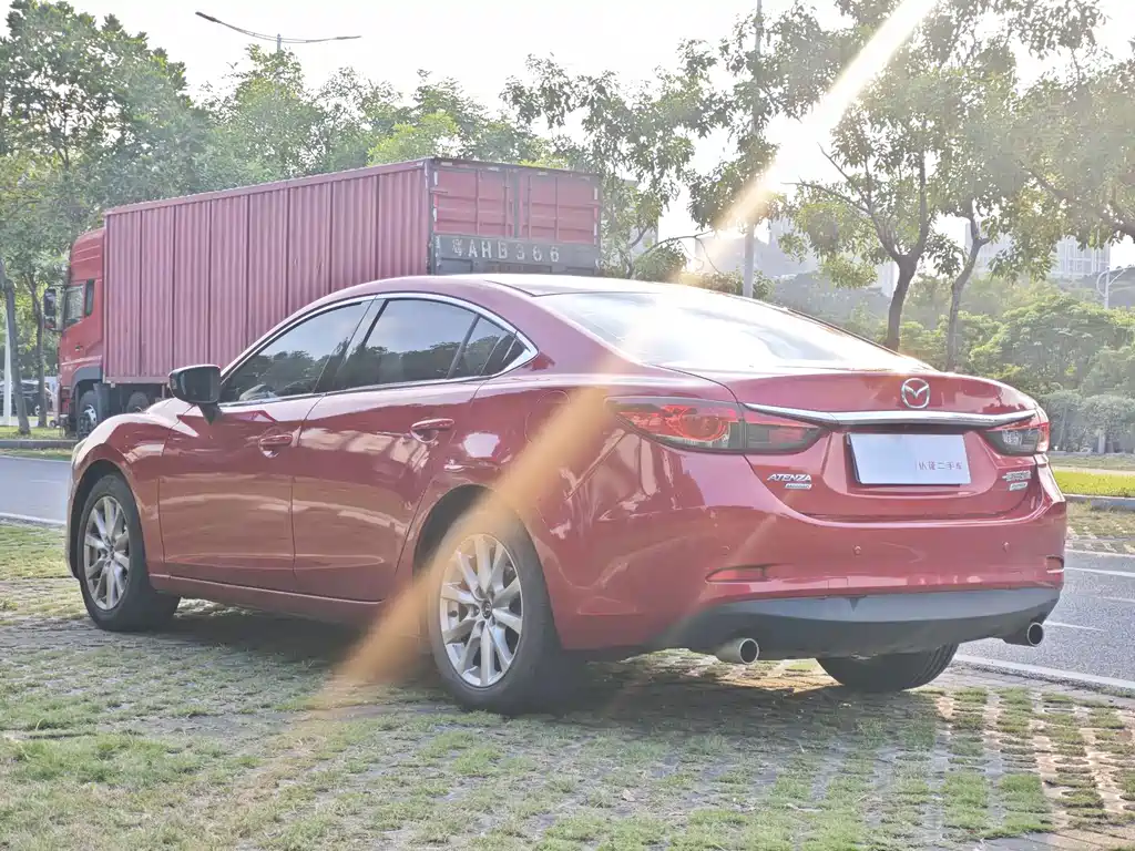 Mazda Atenza — миниатюра 9