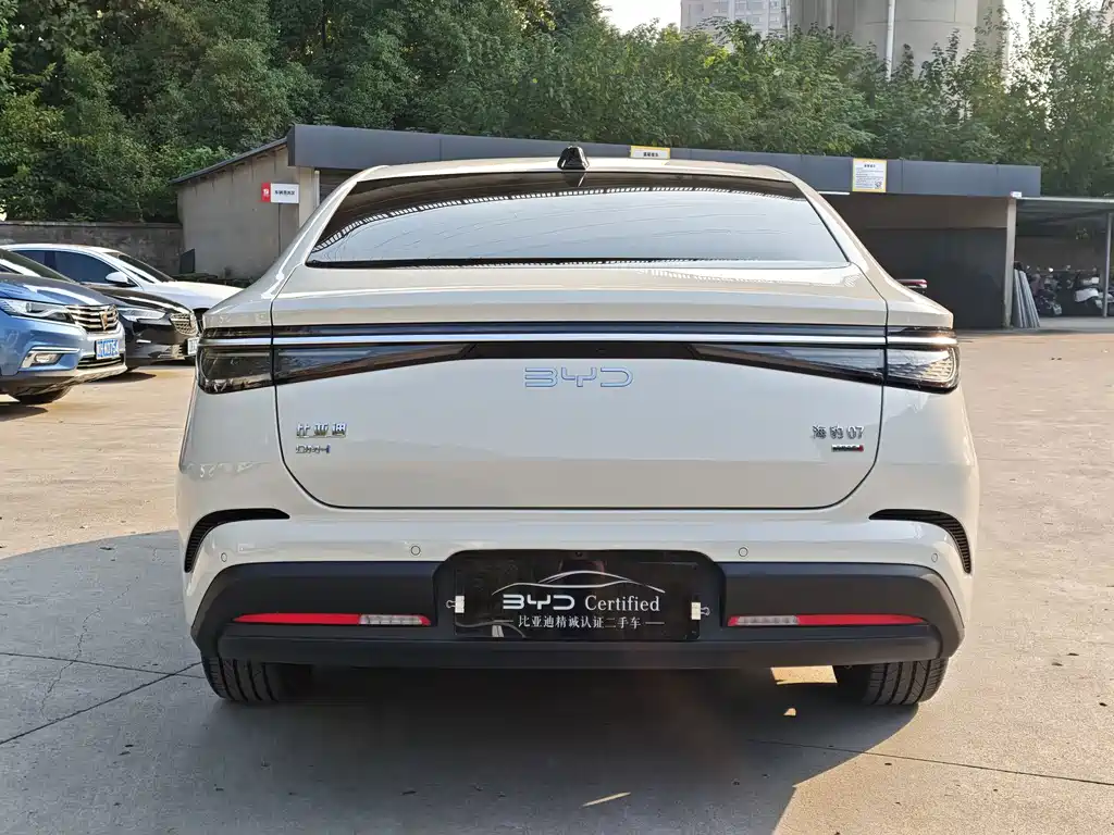 BYD Seal 07 DM-i — миниатюра 10