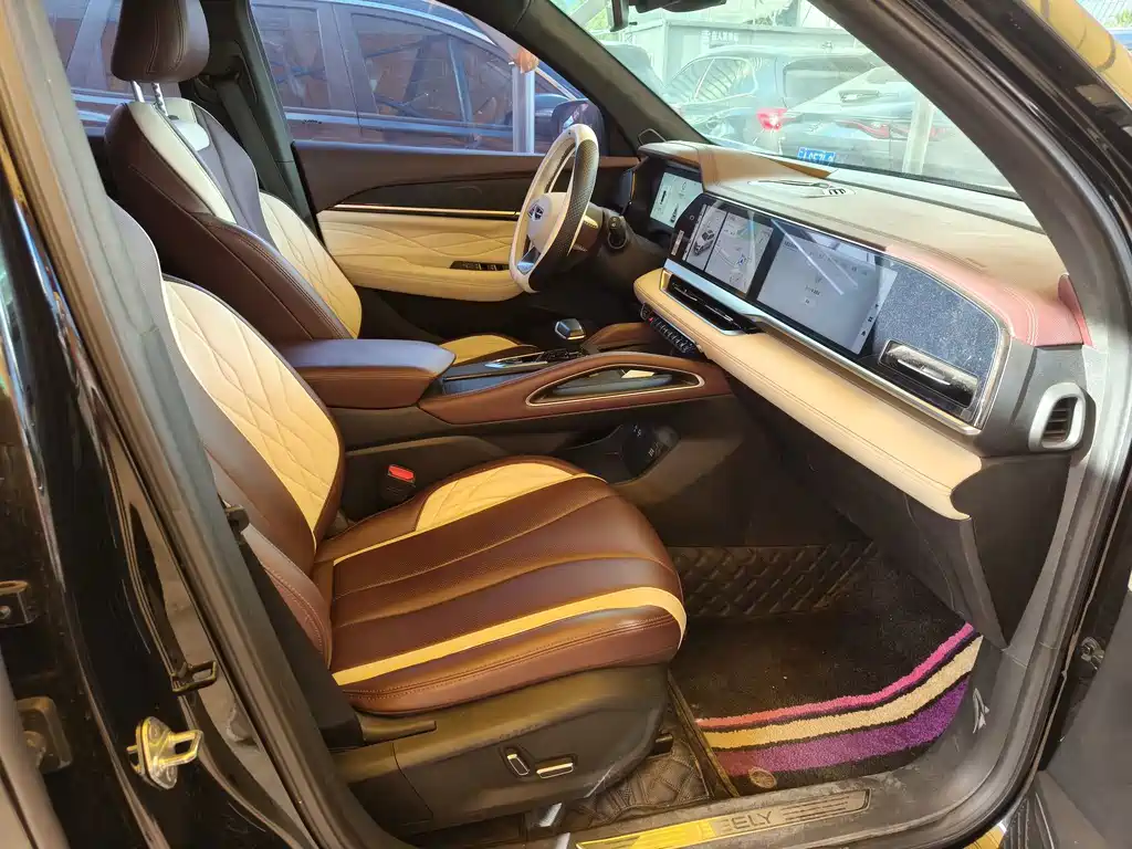 Geely Xingyue L — миниатюра 5
