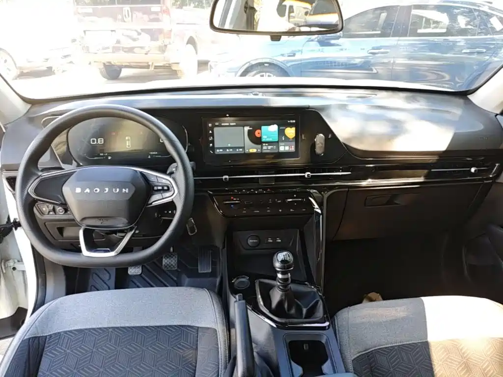 Baojun RC-6 — миниатюра 10