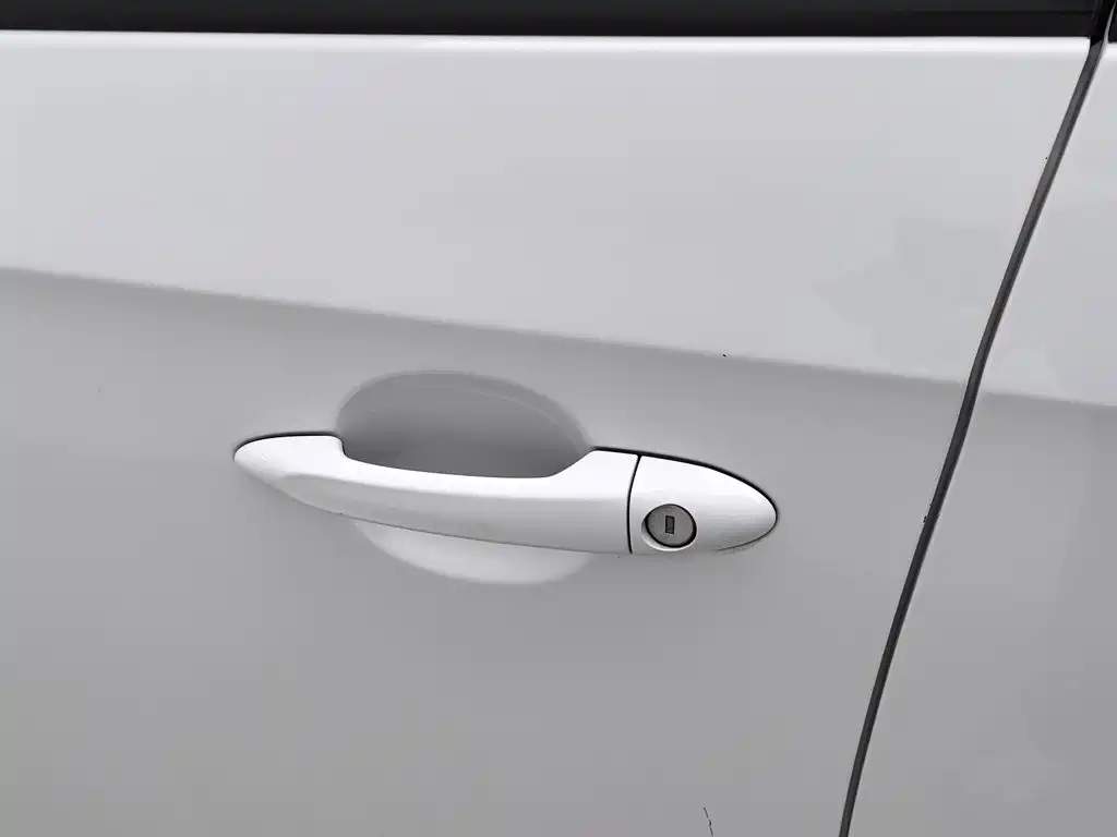 Buick Excelle — миниатюра 18
