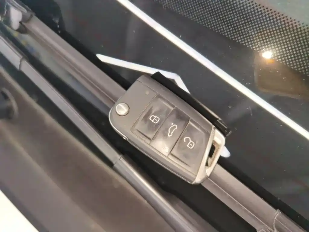 Volkswagen Tiguan L — миниатюра 9