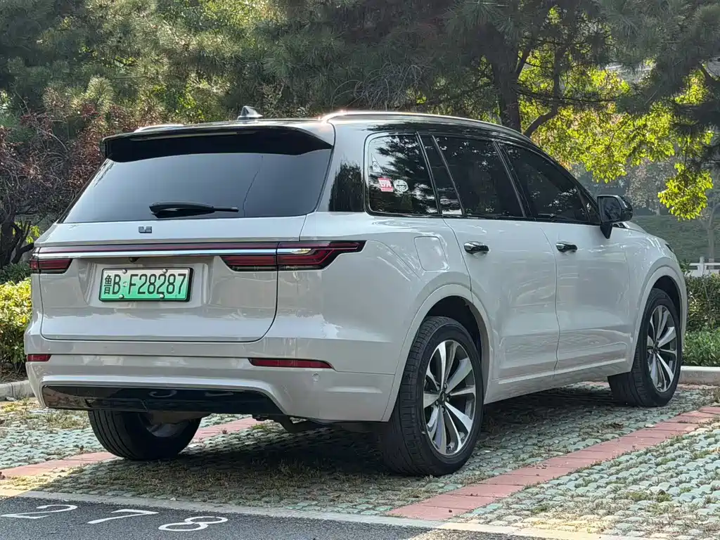 Li Auto Li ONE — миниатюра 7