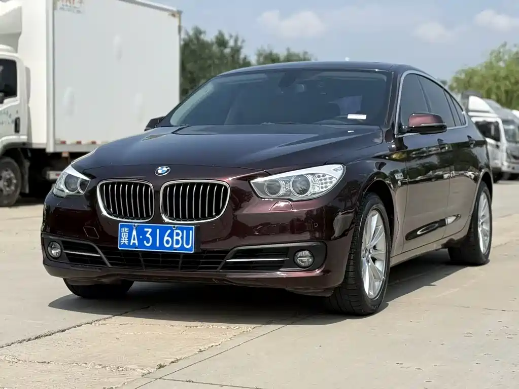 BMW 5 Series GT 2015