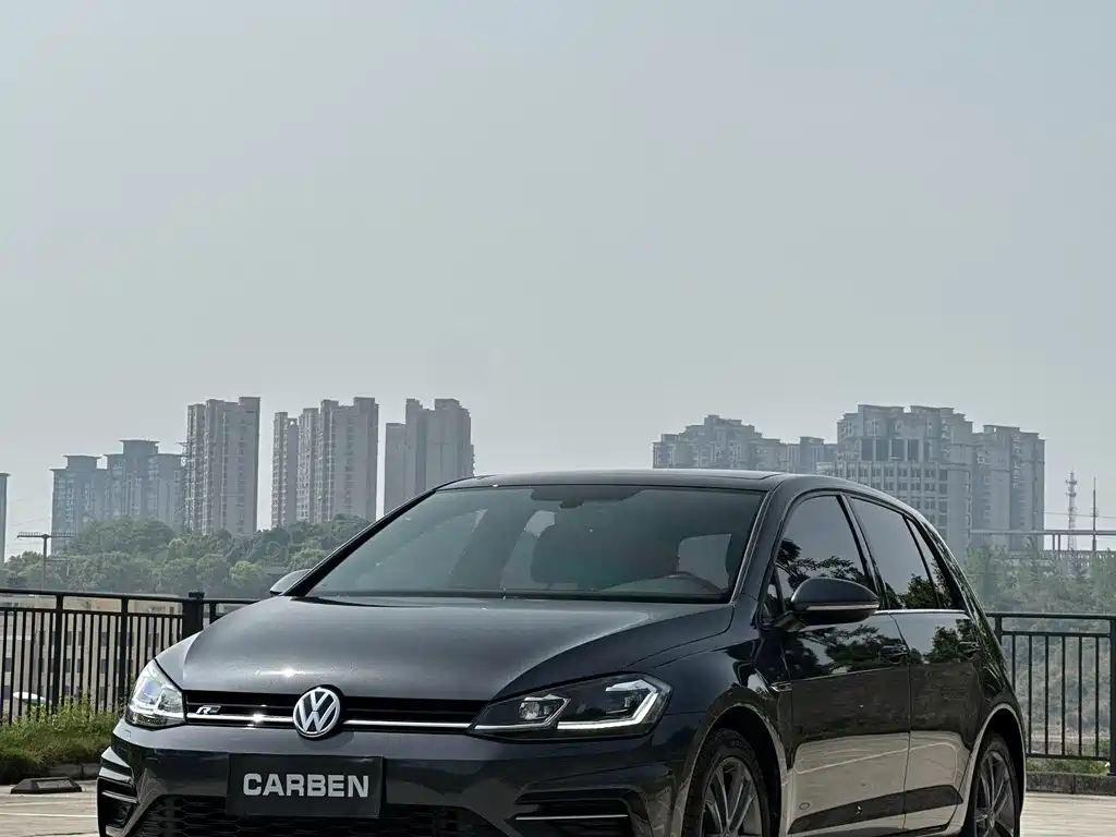 Volkswagen Golf 2020