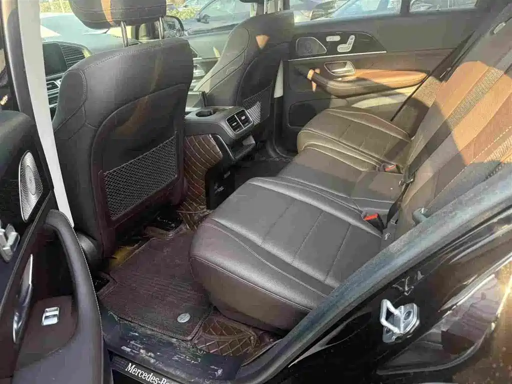 Mercedes-Benz GLE (Import) — миниатюра 4