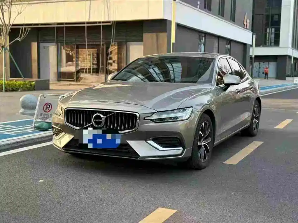 Volvo S60 2020