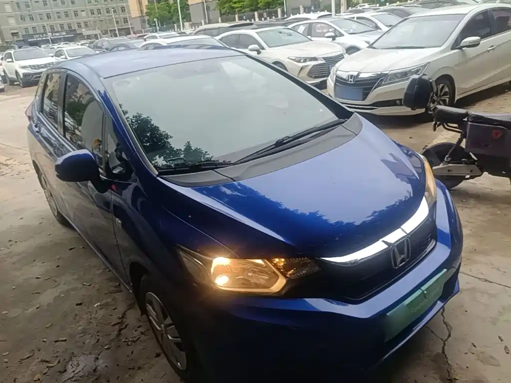 Honda Fit — миниатюра 4