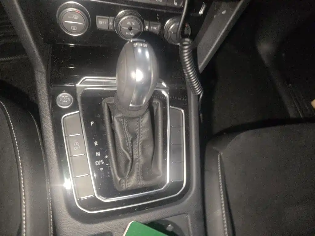 Volkswagen CC — миниатюра 7