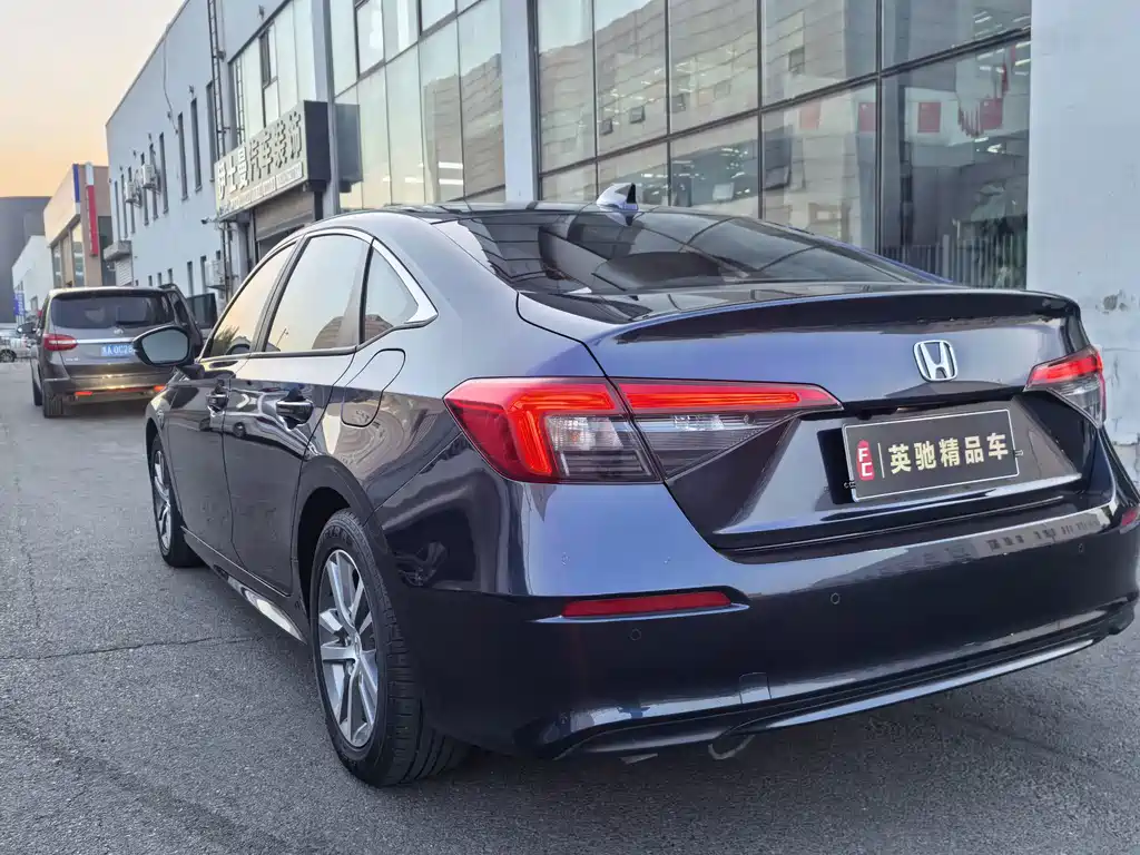 Honda Civic — миниатюра 6