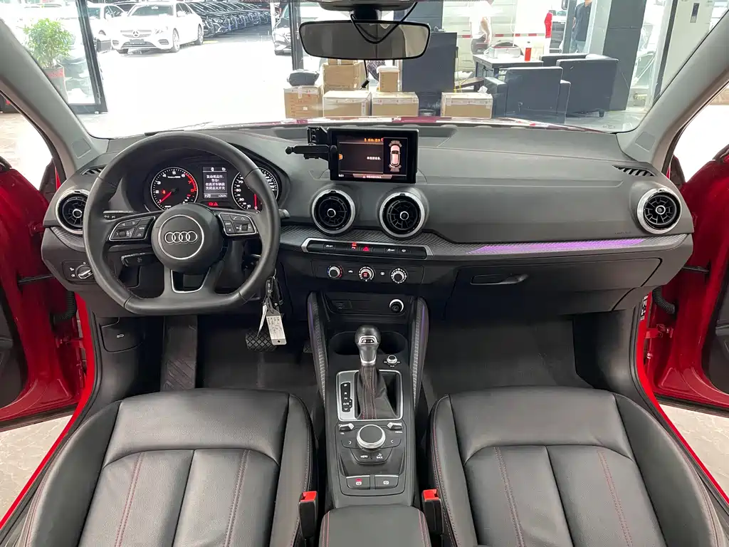 Audi Q2L — фотографии объявления, Фото 10
