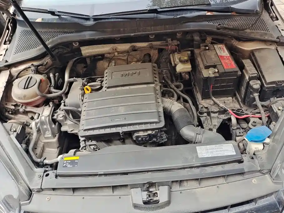 Volkswagen Golf — миниатюра 10