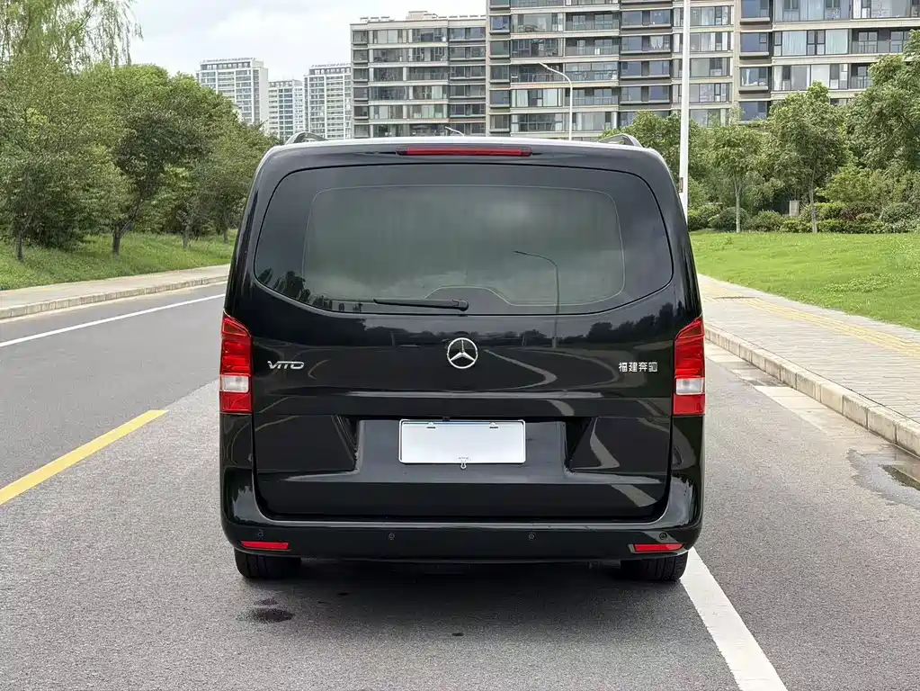 Mercedes-Benz Vito — миниатюра 4