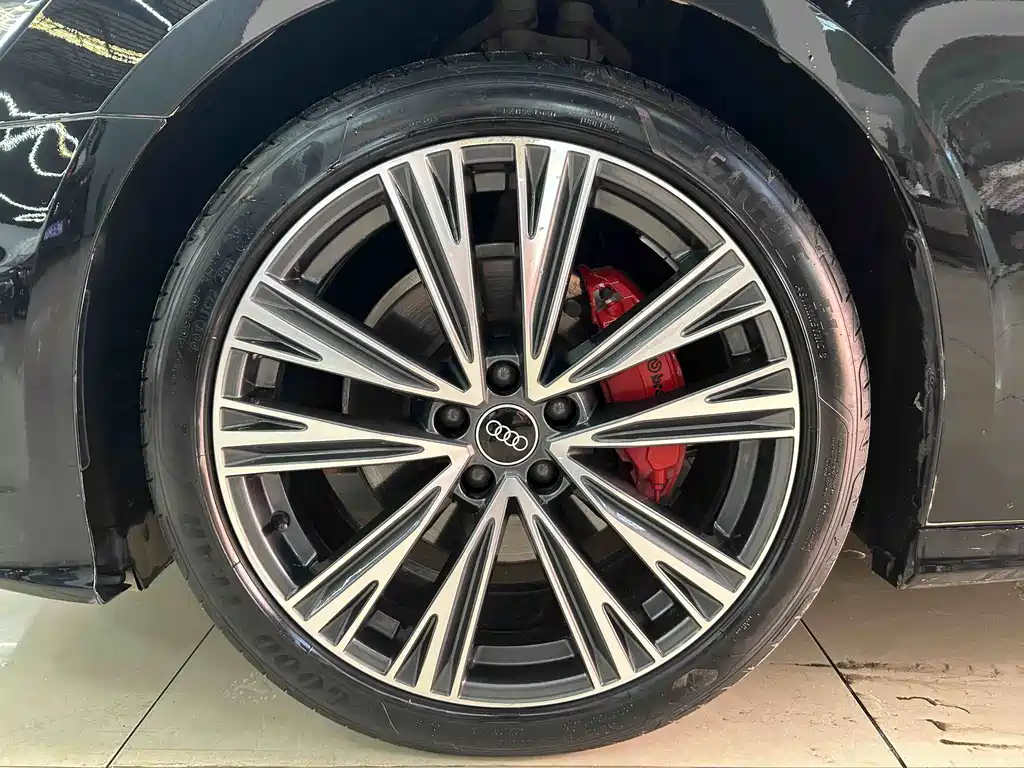 Audi A6L — миниатюра 14