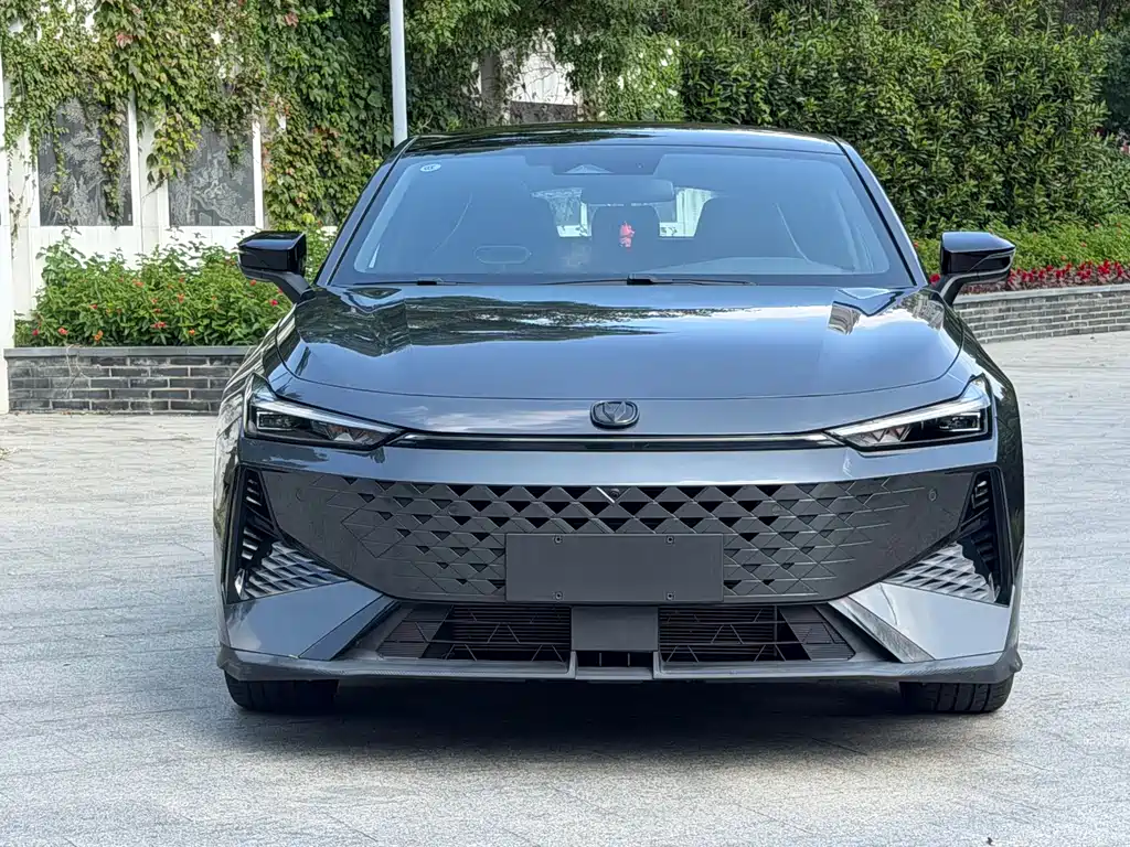 Changan UNI-V — миниатюра 2
