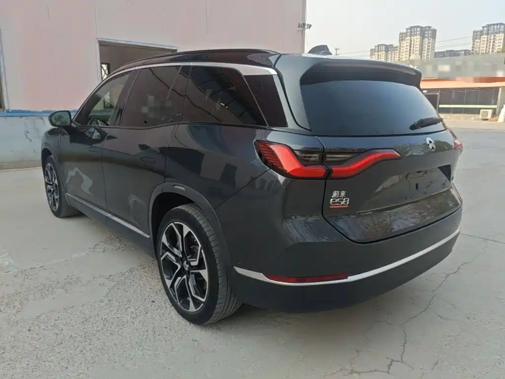 NIO ES8 — миниатюра 5