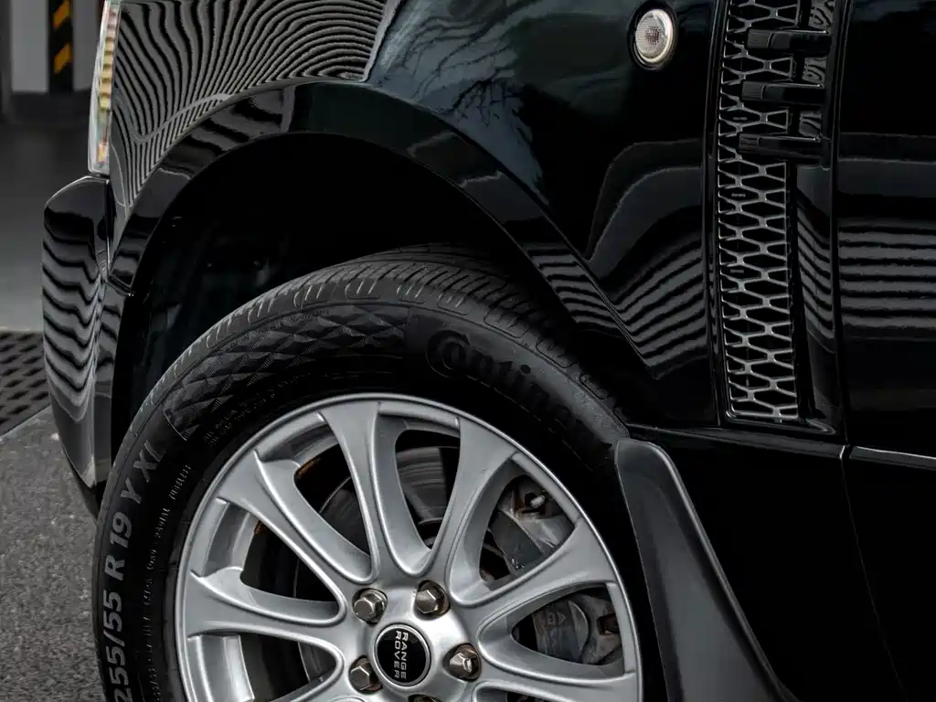 Land Rover Range Rover — миниатюра 9