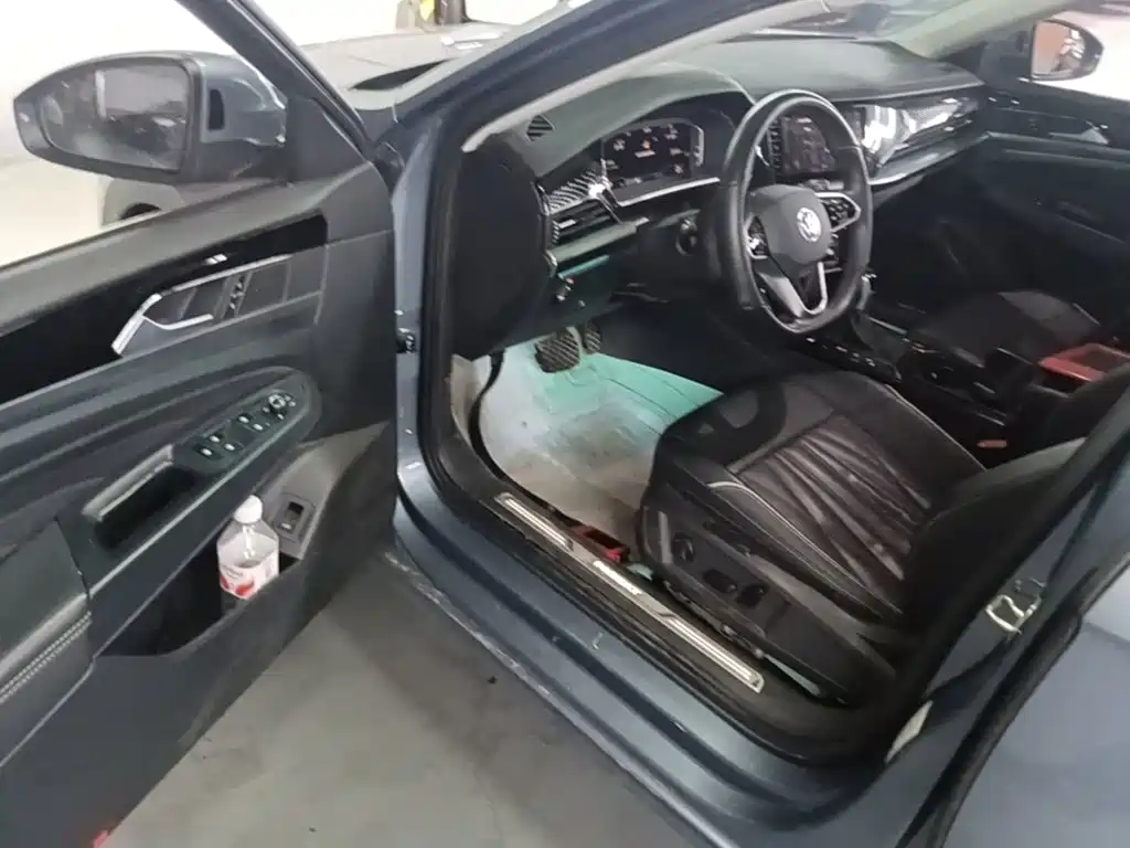 Volkswagen Passat — миниатюра 16