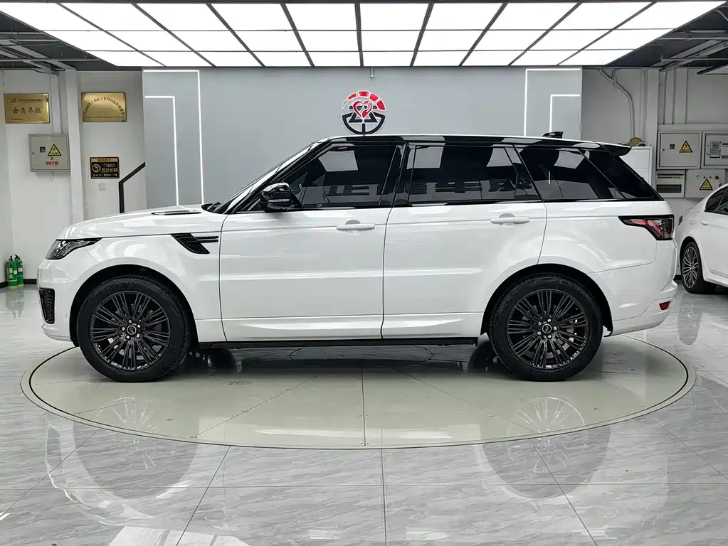 Land Rover Sport — миниатюра 16