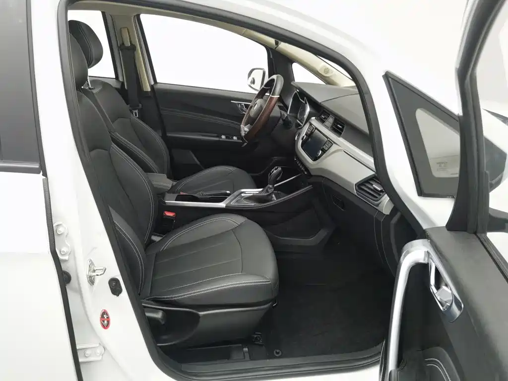 Geely Vision X3 — миниатюра 23