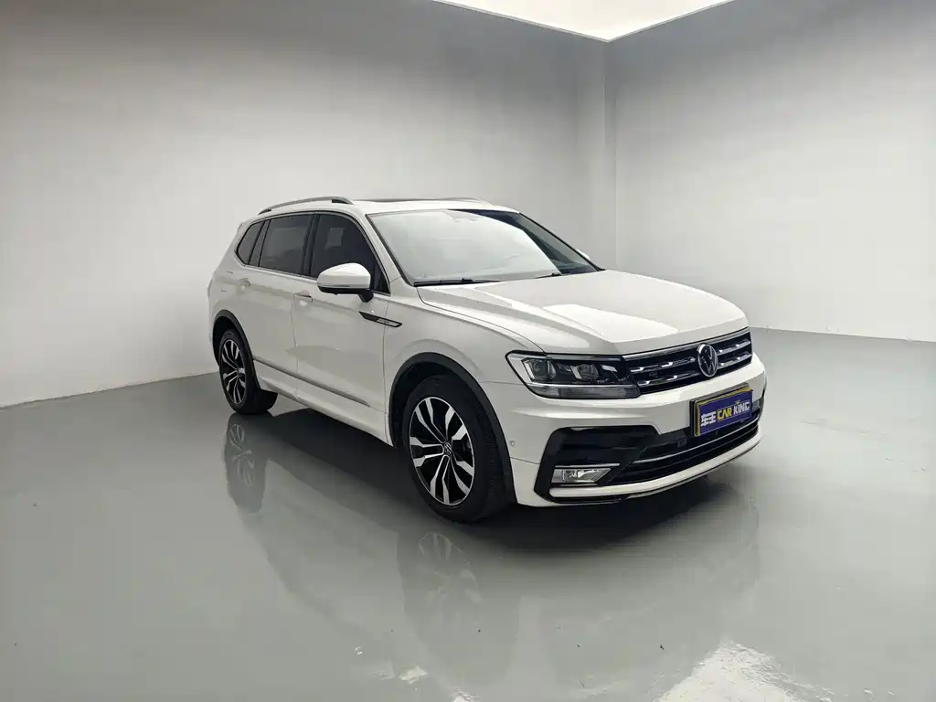 Volkswagen Tiguan L — миниатюра 15
