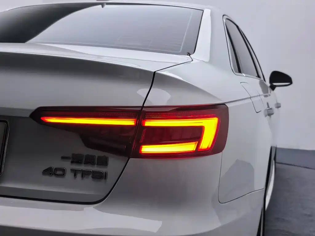 Audi A4L — миниатюра 17