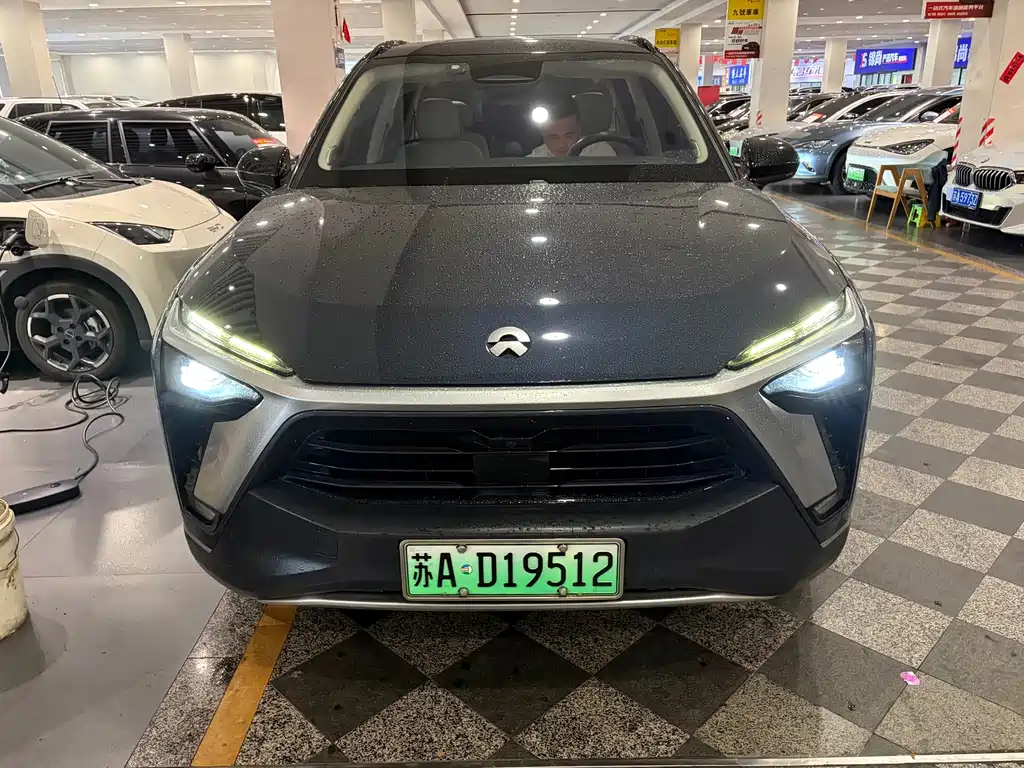NIO ES8 — миниатюра 2