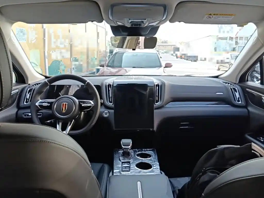 Hongqi Hongqi HS3 PHEV — миниатюра 10