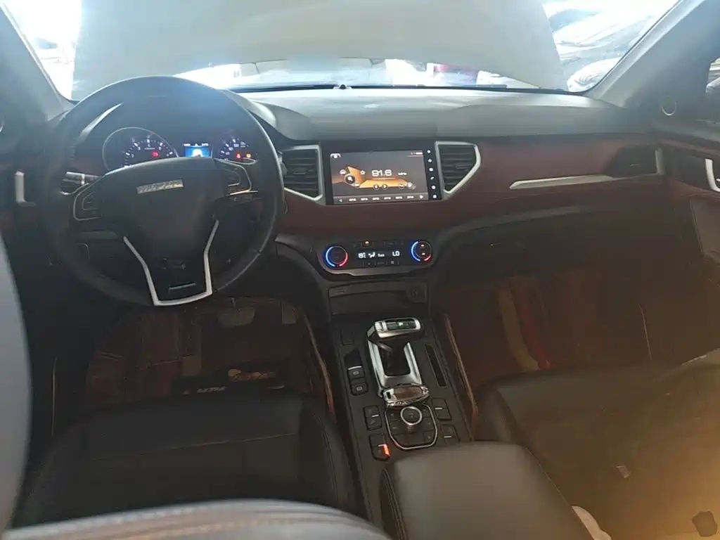Haval H6 Coupe — миниатюра 10