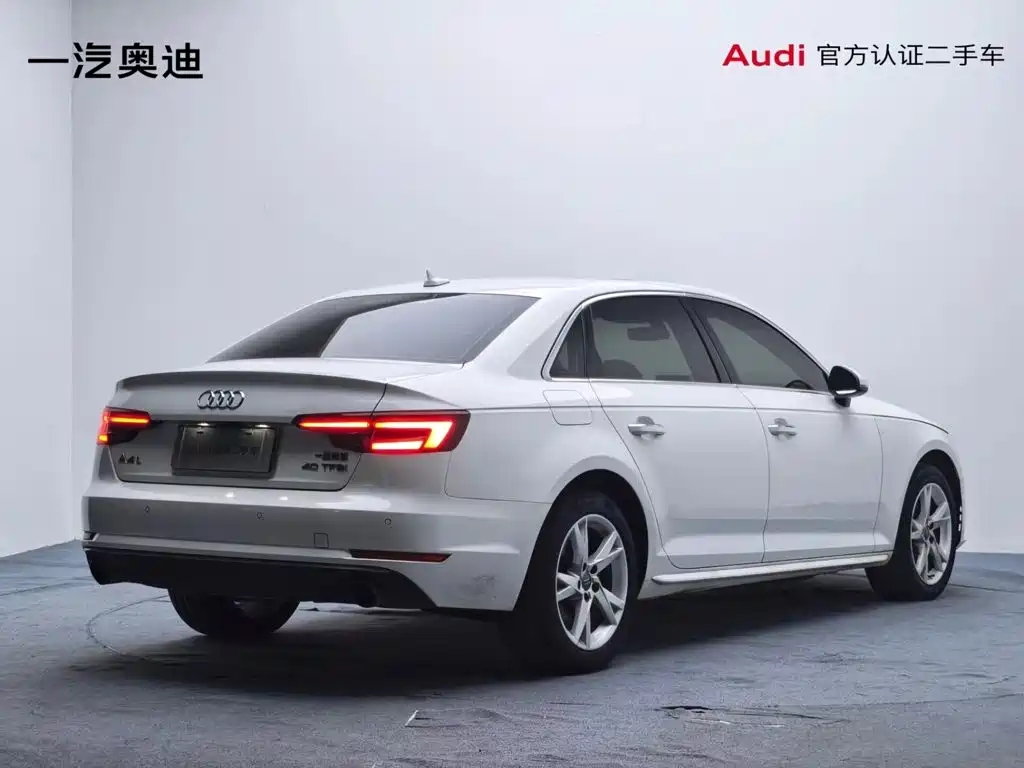 Audi A4L — миниатюра 3
